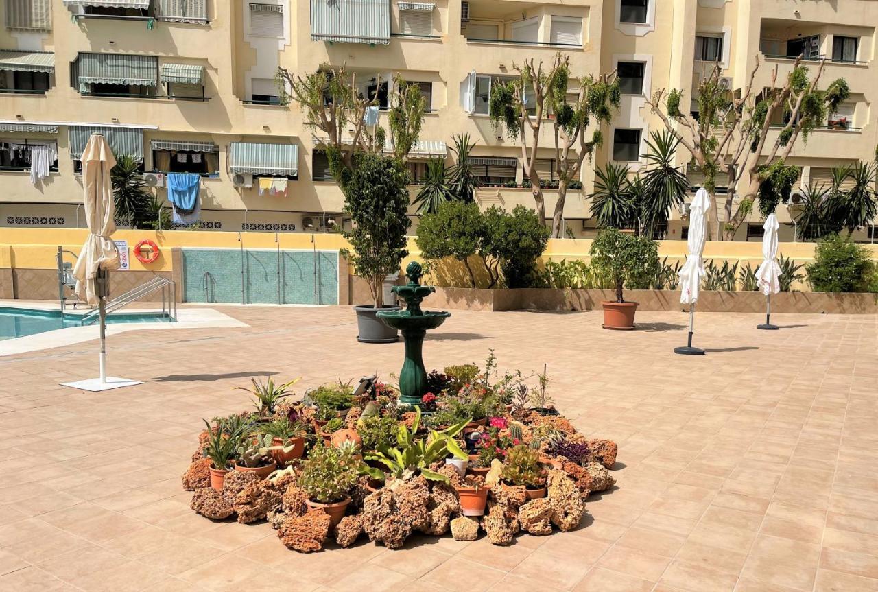 Ver93 - Redstudio Torremolinos Exterior foto